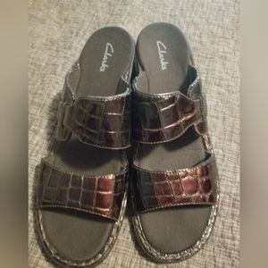 Ladies sandals